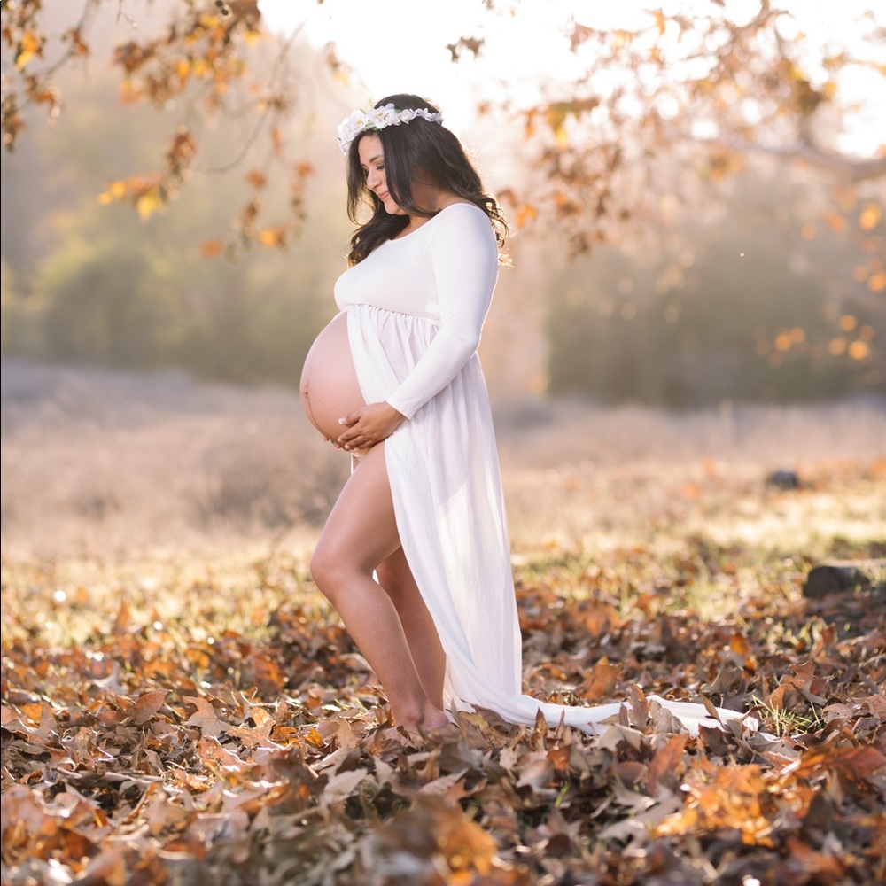 White maternity dress